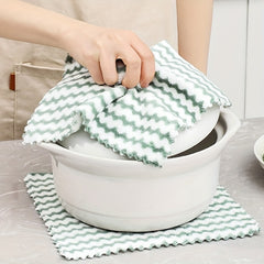 5/10pcs Ultra-Soft Microfiber Dish Cloths - Thickened Coral Velvet Cationic Double-Sided Towels for Strong Stain Removal, Scouring Pads, Absorbent, Lint-Free, Durable, Easy to Clean, and Reusable for Kitchen Cleaning